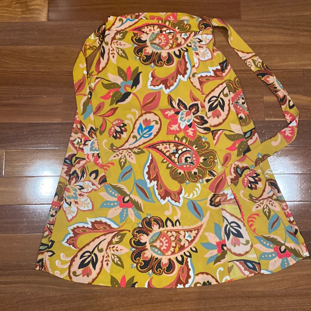 NWT XSP Loft Floral Skirt